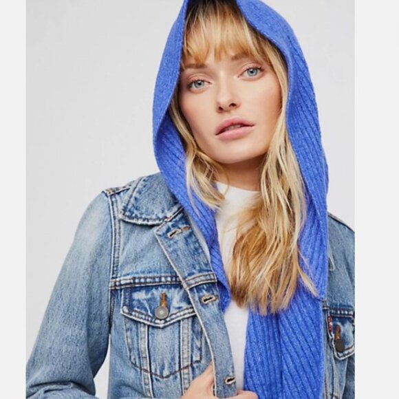 Free People Women's Blue Knit Ribbed Hooded Scarf Snood‎ Neck Warmer - Picture 1 of 6